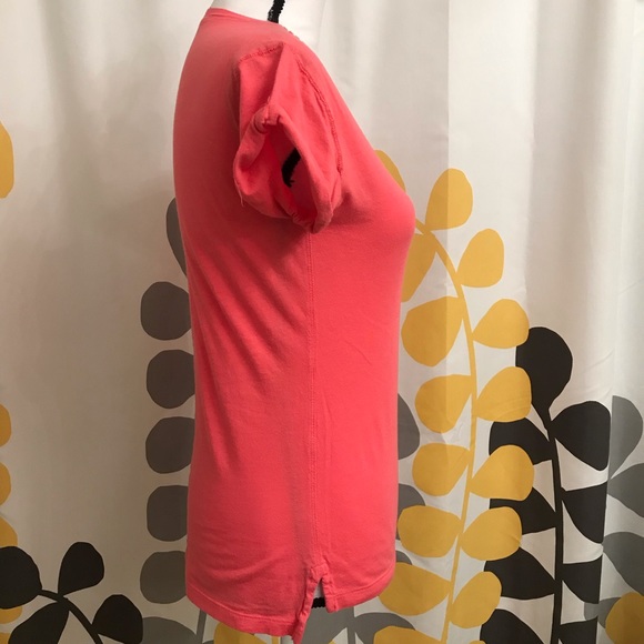 ❣️NEW YORK&COMPANY PRETTY SHIRT❣️ - Picture 4 of 6